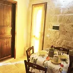 Corte Grika * מרטאנו
