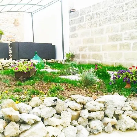 Corte Grika Apartment Martano