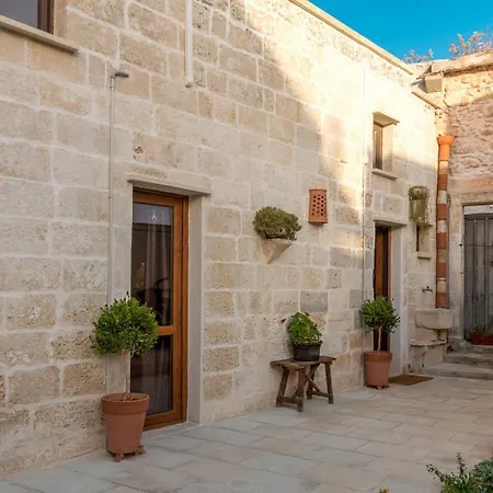 Apartamento Corte Grika Martano