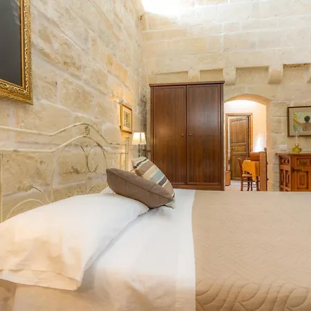 Corte Grika Мартано